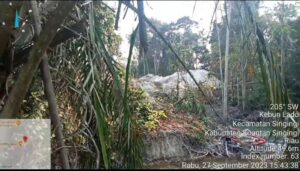Diduga Rohim Penguasa PETI Yang Memporak-Porandakan Desa Kebun Lado Kec. Singingi