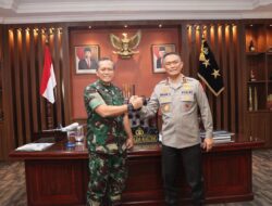 Perkuat Sinergitas TNI-Polri, Kapolda Kaltim Sambut Hangat Audiensi Dari Korsahli Kasad