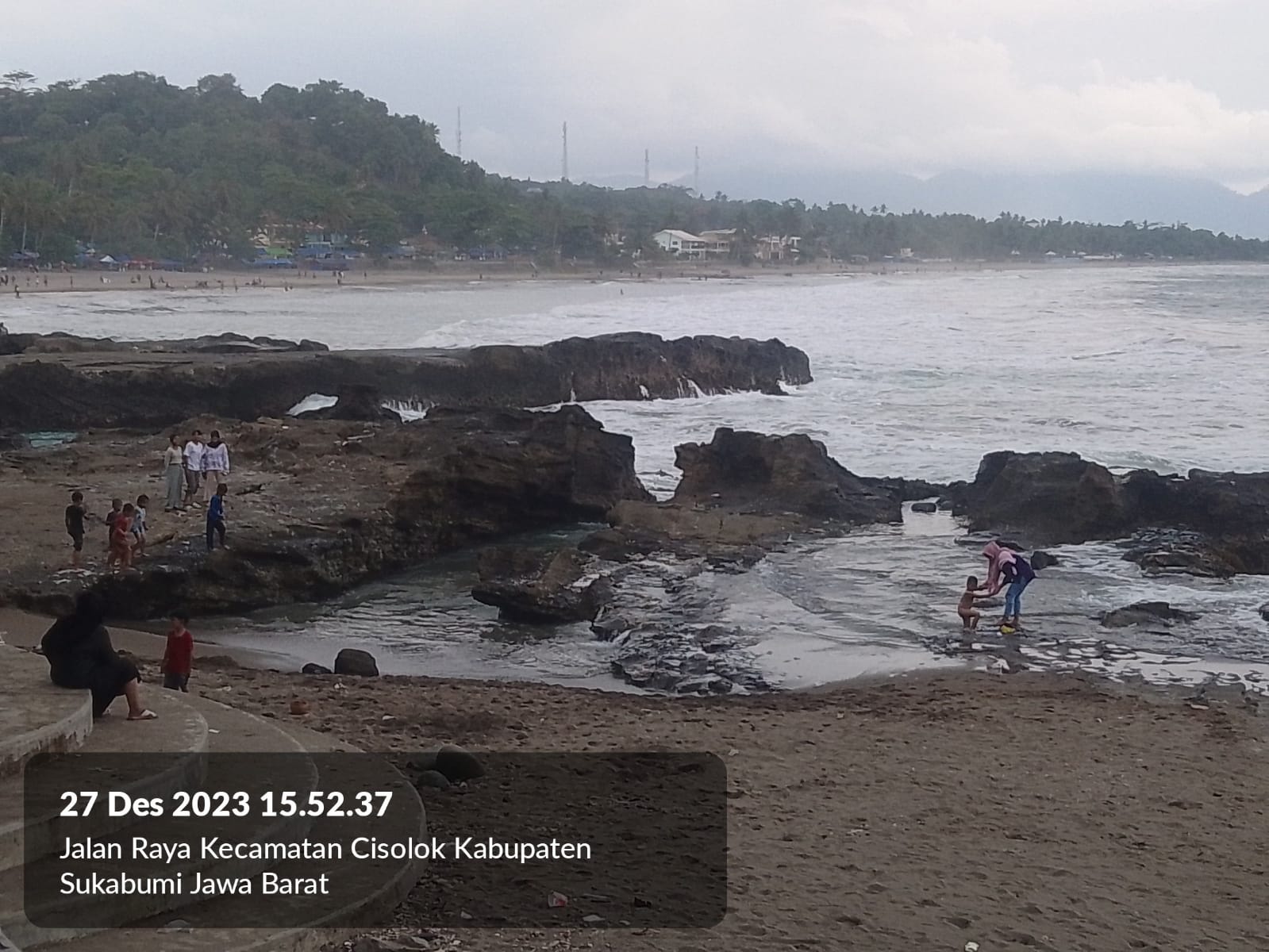 Pelabuhan Ratu Wisata Mistis, Namun Dipadati Pengunjung Setiap Hari