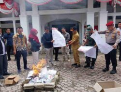 Wah, Ada Apa,..!!! KPU Musnahkan 350 Surat Suara Yang Berlebih di Kabupaten Kuantan Singingi.
