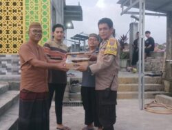 Polsek Mapanget Distribusikan Takjil di Masjid-Masjid Wilayahnya