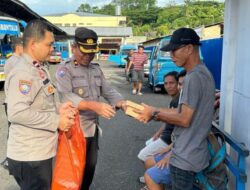 Sat Binmas Polresta Manado dan Polsek Malalayang Bagikan Takjil Gratis kepada Masyarakat