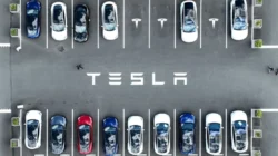 Tesla memangkas harga di Pasar-Pasar Utama, Pengaruh Seiring Dengan Turunnya Penjualan.