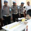 Polda Jatim Test Urine Personel Polres Gresik, Upaya Pencegahan Penyalahgunaan Narkoba