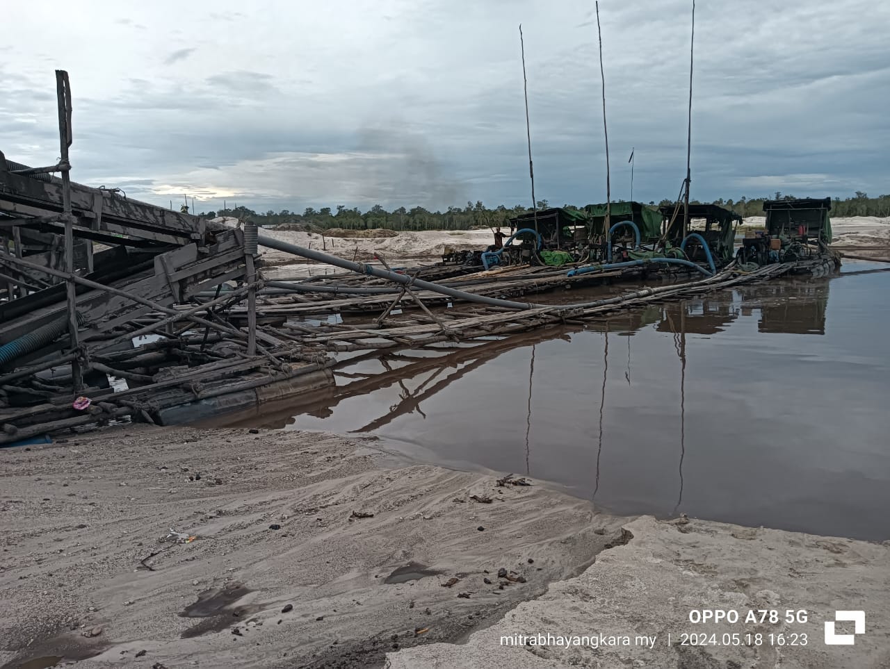 Tambang Ilegal di Ketapang Kini Pora-Porandakan Lingkungan