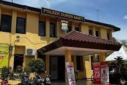 Pelayanan Polsek Duren Sawit Disoroti Pimpinan Organisasi PWMI jakarta Timur