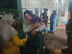 Kapolsek Bantargebang Bertakziah ke Rumah Keluarga Korban Tenggelam di Kali Bekasi