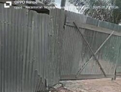 Lapor Pak Kapolda Riau Pemilik Gudang Penimbunan BBM Ilegal Dijalan Kadiran Ujung Kelurahan Pabatu Kota Pekanbaru, Masih Terus Beroperasi