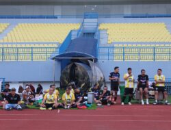 LDII Gresik dan Polres Gresik “Adu Strategi” di Lapangan, Sepak Bola Jadi Jembatan Keakraban