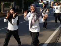 Membangun Harmoni dan Produktivitas, Dispussip Bojonegoro Gelar Jalan Santai Pegawai