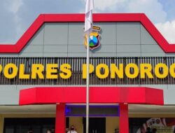 Masyarakat Apresiasi Kinerja Kapolres Ponorogo dan Kasat Reskrim: Ungkap Kasus Pembunuhan, Produksi Obat Herbal Ilegal