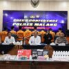 Polres Malang Bekuk 13 Pengedar Narkoba, Barang Bukti Hampir Rp300 Juta Disita