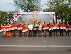 Kapolres Gresik Hadiri Upacara Hari Juang, Kapolri Pimpin Upacara di Surabaya dan Resmikan Patung M Jasin