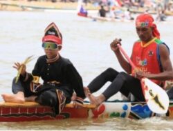 Meski Cuaca Berawan, Pacu Jalur 2025 di Kuansing Tetap Semarak dan Berjalan Lancar