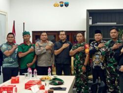 Jaga Kamtibmas, Kapolsek Gunung Anyar bersama Tiga Pilar Jalin Silaturahmi dengan Ketua Perguruan Silat