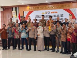 Polres Gresik Gelar Pelatihan Kasatkamling untuk Tingkatkan Keterampilan dan Keamanan Lingkungan