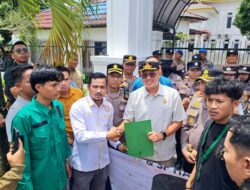 Aliansi Anak Kuansing Bersatu Gelar Aksi Damai di Kejari Kuansing, Desak PT Agrinasas Palma Nusantara Penuhi Hak Masyarakat