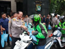 Kapolda Metro Jaya Gelar “Jumat Peduli Ojol Siap Jadi Mitra Jaga Jakarta