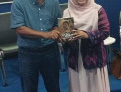 Peluncuran Buku “Wong Katrok Merambah Media”Sekaligus Ujian Skripsi Penulisnya