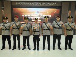 Kapolres Gresik AKBP Rovan Mahenu Tekankan Penguatan Pelayanan Publik dalam Sertijab Jajaran Polres Gresik