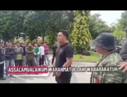 Ratusan Arek Suroboyo Geruduk Kantor Ormas 