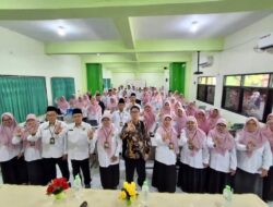 MTSN 03 Surabaya Bekali 50 Guru Wawasan Jurnalistik Untuk Pelatihan Majalah Digital 