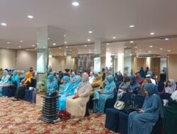 Inspirasi Umrohku Bersama Ustadz Nafi Unnas, 150 Jama’ah Padati Surabaya Suite Hotel