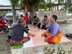 Satpolairud Polres Gresik Duduk Bersama Nelayan Mengare, Bahas Keselamatan dan Laut Lestari