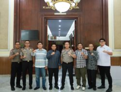 Perkuat Kolaborasi, Kapolres Gresik AKBP Ramadhan Nasution Bertemu Pimpinan DPRD
