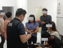 Menyambut bulan suci Ramadhan, BNNK Kuantan Singingi laksanakan Deteksi Dini melalui Tes Urine di Hunian Kos-kosan dan penginapan di wilayah teluk kuantan.