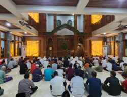 5 Keutamaan Salat Tarawih Berjamaah di Bulan Ramadan