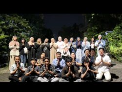 Remaja LDII Rungkut Kidul Sambangi Sesepuh dan Ulama, Tebar Semangat Silaturahim di Bulan Syawal