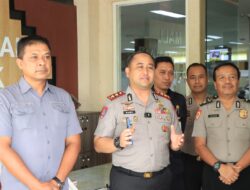 Kapolres Gresik Sidak Satpas hingga Mall Pelayanan Publik, Pastikan Layanan Prima Tanpa Celah Pungli
