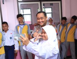 Aksi Humanis Kapolres Gresik di SLB, Beri Semangat dan Pelukan Hangat untuk Anak-anak Istimewa