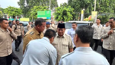 Presiden Republik Indonesia Prabowo Subianto Kunjungi Korban Tragedi Tabrakan Kereta di RSUD Chasbullah Abdul Majid (CAM) Kota Bekasi