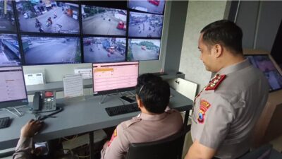 Pastikan Warga Terlayani Optimal, Kapolres Gresik Pantau SKCK hingga Layanan 110